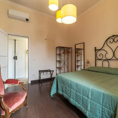 Guesthost - Colosseo & San Clemente 아파트